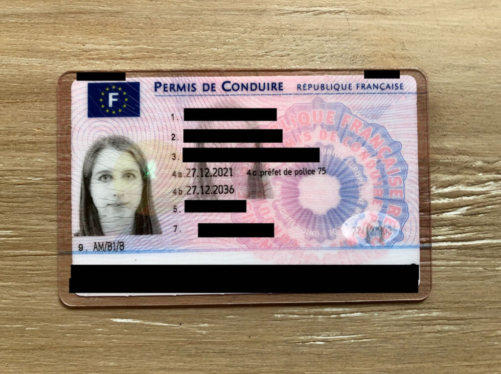 Acheter un permis de conduire français